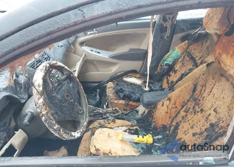 2012 Hyundai Accent Gls из США, поврежденный, VIN KMHCU4AE4CU136482